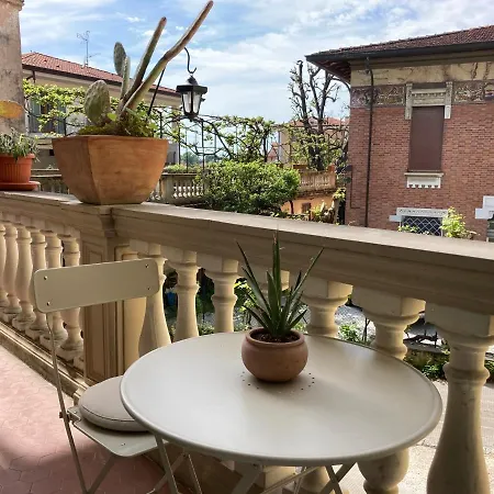 Casa Degli Artisti * Pietrasanta
